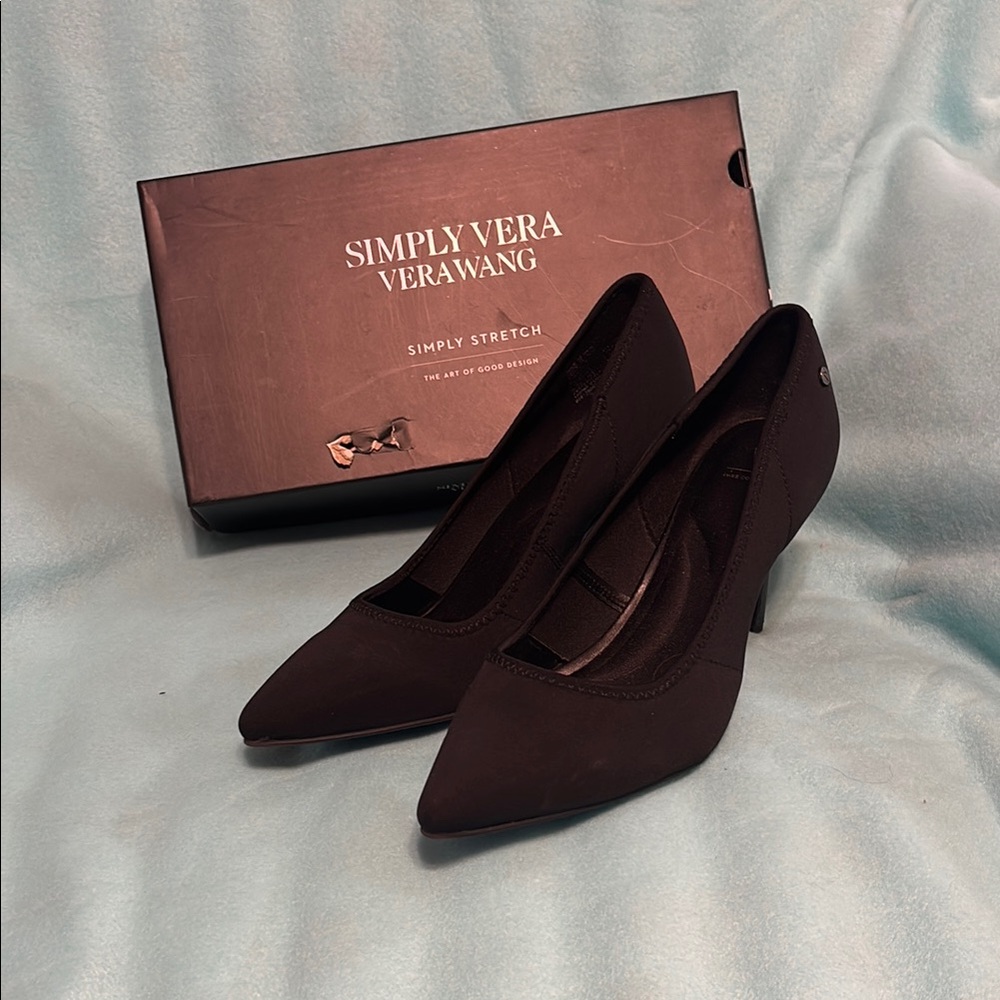 Simply Vera Vera Wang Women's Elegant Black Heels